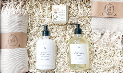 Included in the Zen Haven Retreat Gift Box:
- Turkish Throw Blanket and Matching Hand Towel: Wrap yourself in the soft embrace of our premium Turkish textiles, crafted for both warmth and style.


- Matching Set of Glass Container Vanilla Lavender Hand Wash & Lotion: Immerse yourself in the calming scents of vanilla and lavender with our nourishing hand wash and lotion set.


- Ceramic Botanical Soy Candle: Infuse your space with the gentle flicker and subtle fragrance of our botanical soy candle, creating 